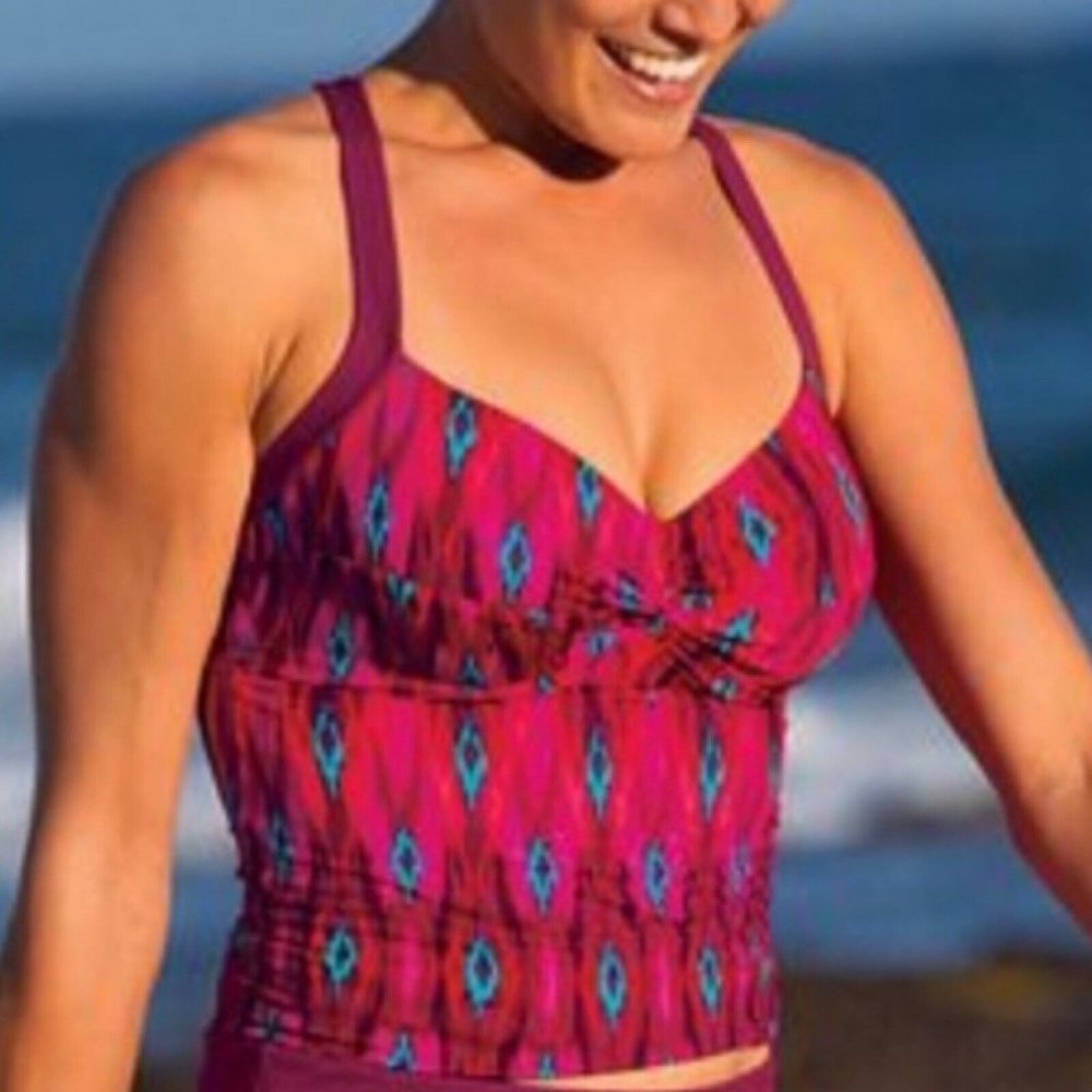 Title Nine Tankini Swim Top 32C Pele Purple Pink Underwire Racerback Pattern 32